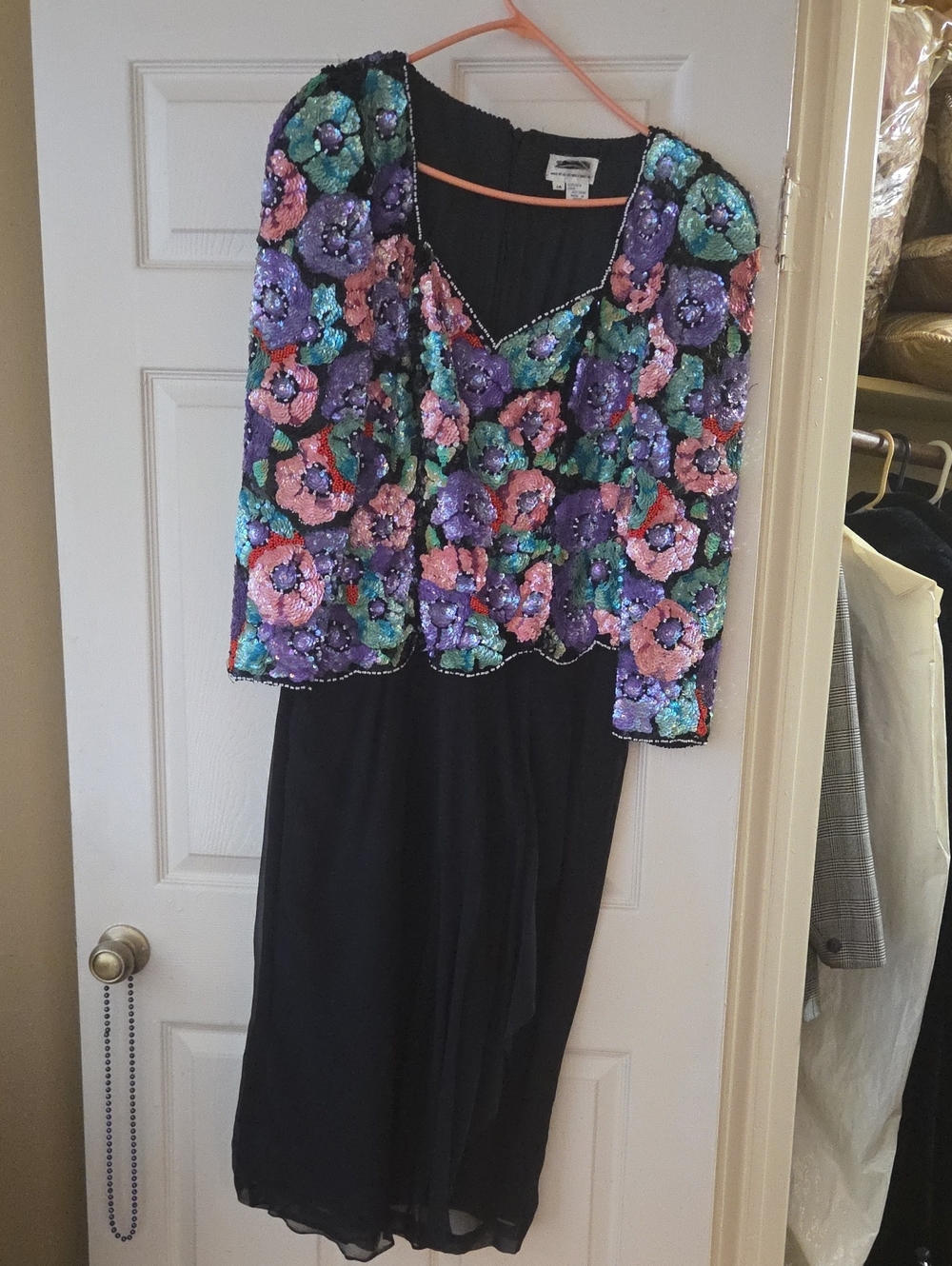 Black Long-Sleeve Evening Dress with Multicolor Sequin Floral Overlay